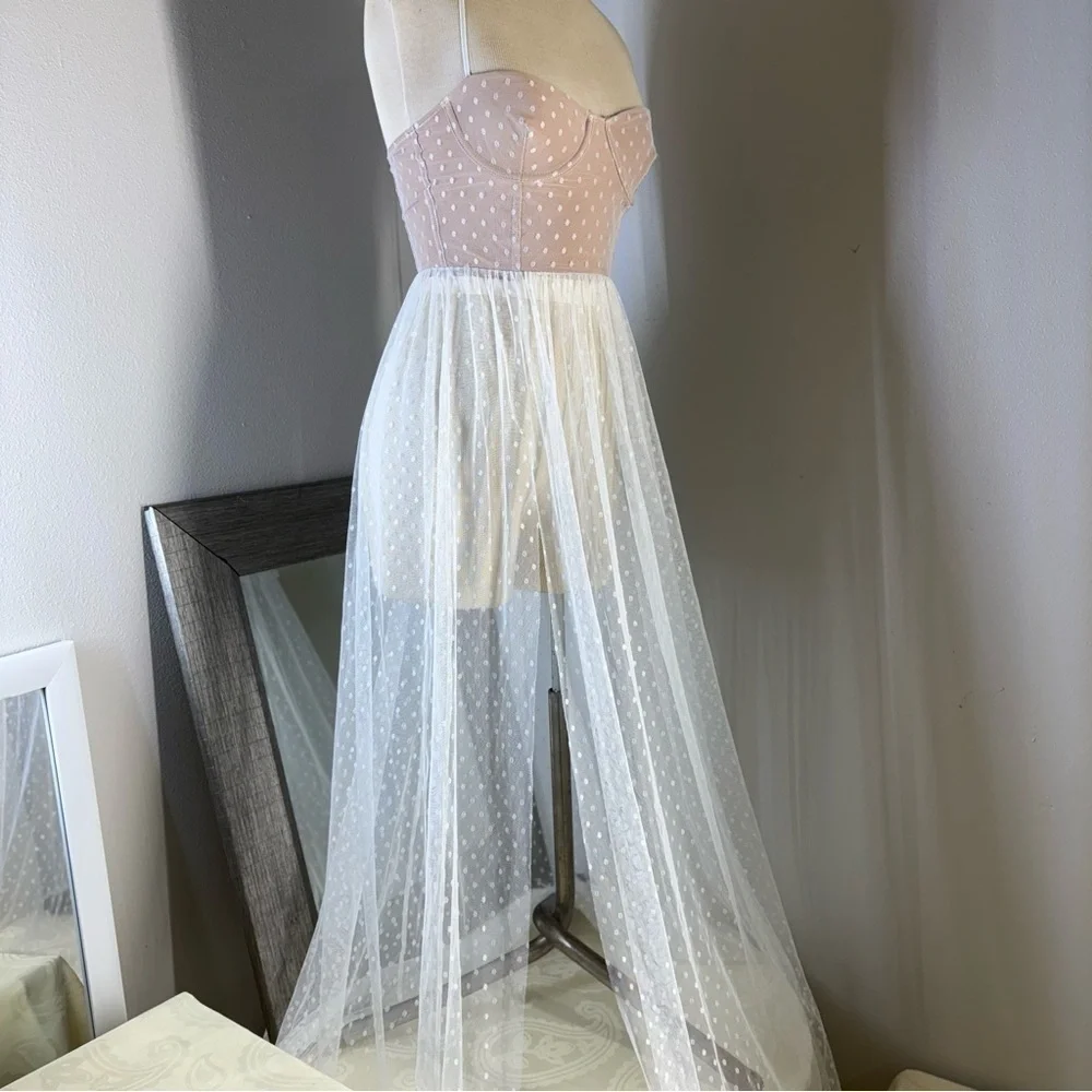 White Fox Boutique elegant strapless